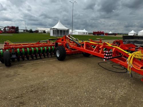 Лущильник мульчировщик дисковый прицепной «АВРОРА» ЛД-8Л (евро-складывание) ЛАФЕТ купить в Донецке – «БДН-АгроКубань»