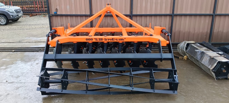Борона дисковая навесная БДН 2,4х2Н с амортизаторами катка, 14 рабочих органов купить в Донецке – «БДН-АгроКубань», 2