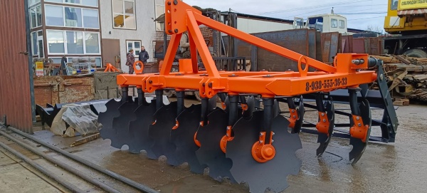 Борона дисковая навесная БДН 2,4х2Н с амортизаторами катка, 14 рабочих органов купить в Донецке – «БДН-АгроКубань», 3