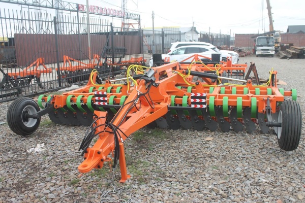 Лущильник мульчировщик дисковый прицепной «АВРОРА» ЛД-5Б, 40 рабочих узлов купить в Донецке – «БДН-АгроКубань», 3