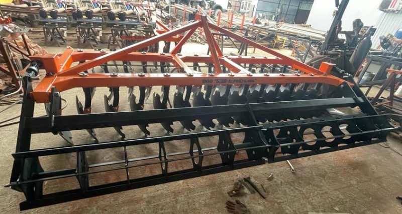 Борона дисковая навесная БДН 4х2Н, 26 рабочих органов купить в Донецке – «БДН-АгроКубань», 2