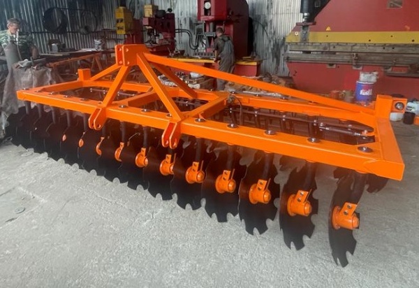 Борона дисковая навесная БДН 4х2Н, 26 рабочих органов купить в Донецке – «БДН-АгроКубань», 3