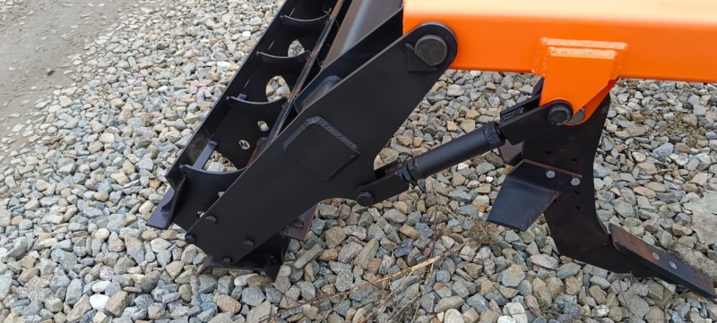 Плуг чизельный ПЧН 1,6 с планчатым катком купить в Донецке – «БДН-АгроКубань», 6